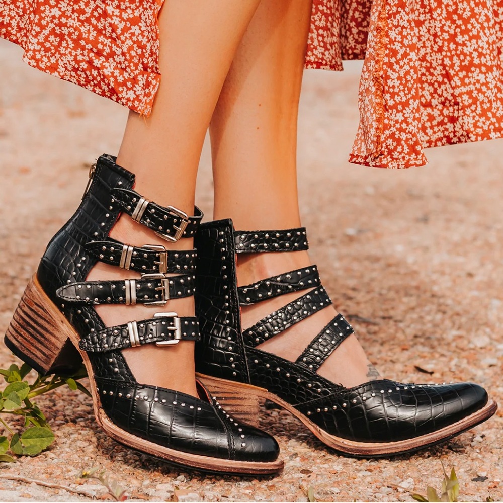 FREEBIRD FELICITY Black Size 8  Brand new. Newer worn